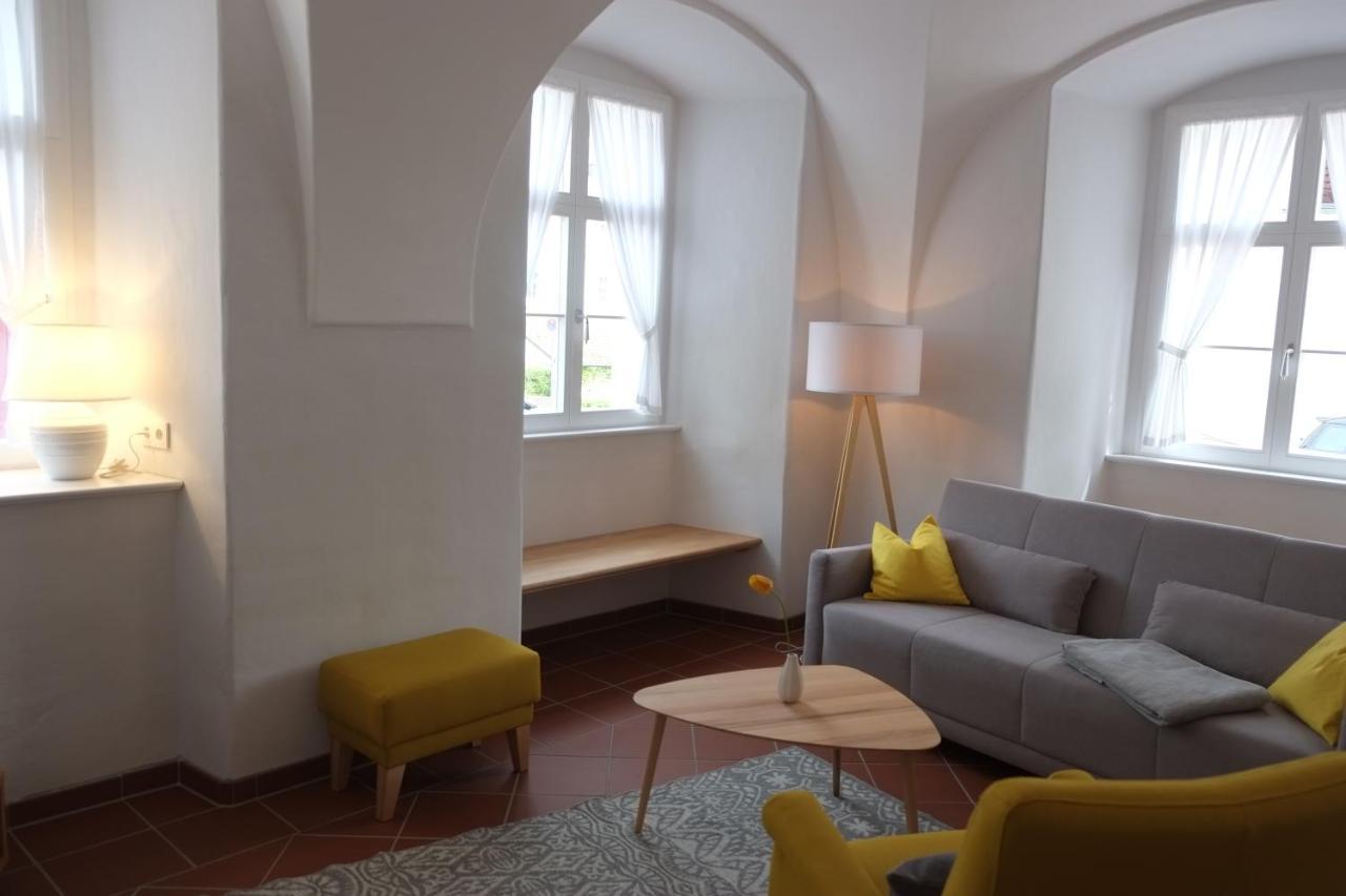 60Qm Wohnung Naabtal Im Historischen Pfarrhaus Pielenhofen Exterior foto