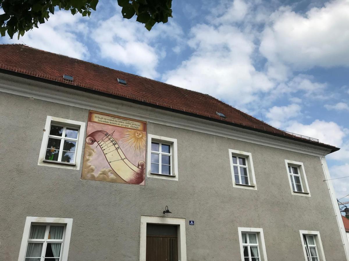 60Qm Wohnung Naabtal Im Historischen Pfarrhaus Pielenhofen Exterior foto